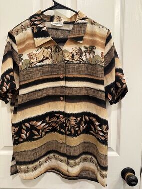 Alfred Dunner Tan and Black Safari Stripe Button-Up Shirt Sz 10